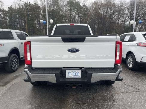 Certified 2025 Ford F350 XLT image 5