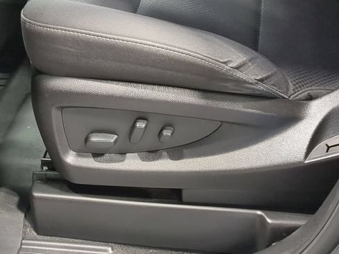 Used 2019 GMC Sierra 1500 SLE w/ SLE Value Package AWD/4WD image 21