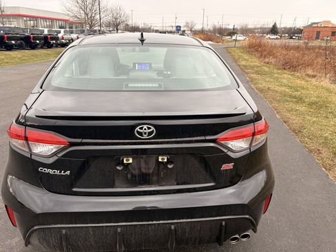 Used 2024 Toyota Corolla SE image 7
