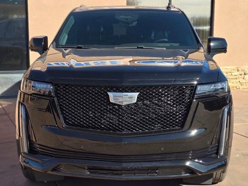 Used 2023 Cadillac Escalade ESV Sport Platinum image 14