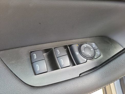 Used 2025 Chevrolet Blazer LT FWD image 22
