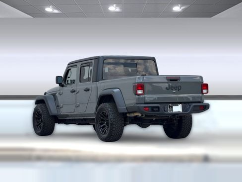 Used 2023 Jeep Gladiator Sport AWD/4WD image 3