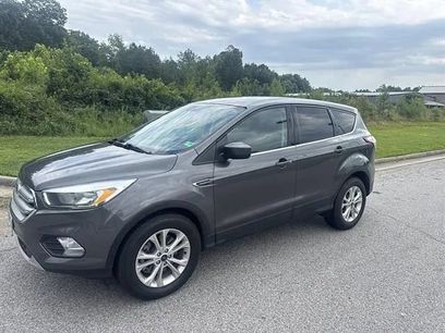 Used 2017 Ford Escape SE