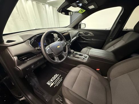 Used 2024 Chevrolet Traverse LT w/ LPO, Floor Liner Package AWD/4WD image 11