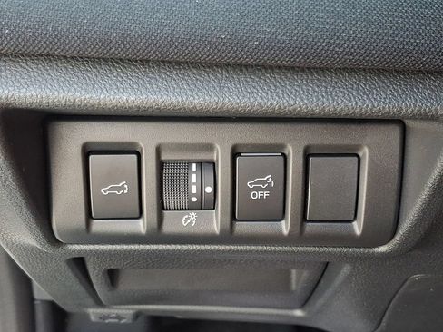 Used 2022 Subaru Outback Premium AWD/4WD image 25