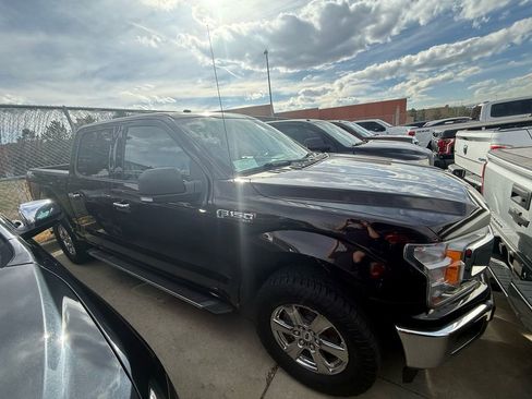 Used 2018 Ford F150 XLT w/ Equipment Group 302A Luxury image 2