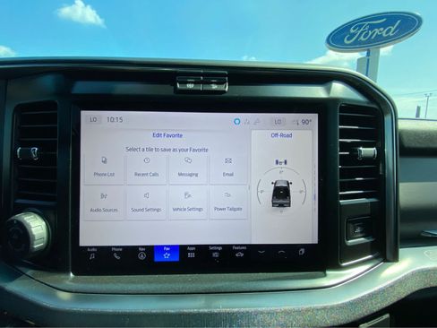 Used 2026 Ford F250 Platinum w/ FX4 Off-Road Package AWD/4WD image 38