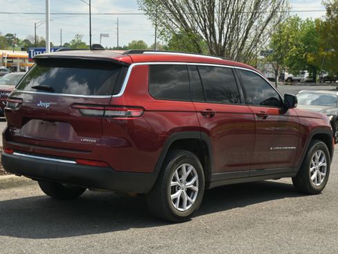 Used 2022 Jeep Grand Cherokee L Limited image 15