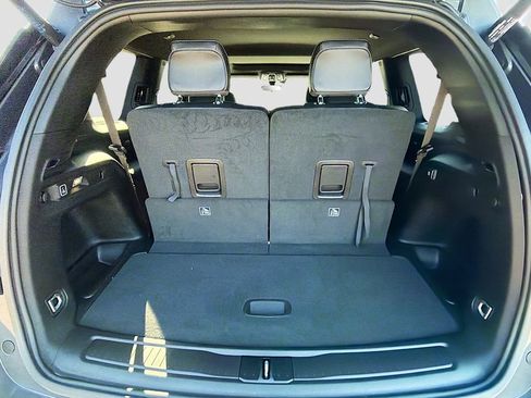 New 2025 Jeep Grand Cherokee L Altitude AWD/4WD image 12