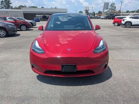 Used 2021 Tesla Model Y Long Range AWD/4WD image 9