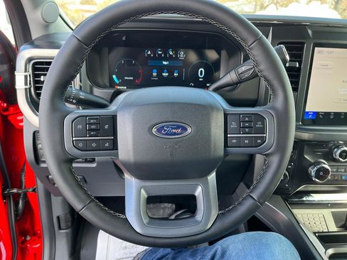 New 2025 Ford F250 Lariat image 14