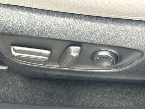 Used 2022 Toyota RAV4 XLE image 50