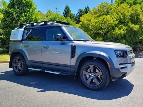Used 2020 Land Rover Defender 110 AWD/4WD image 3