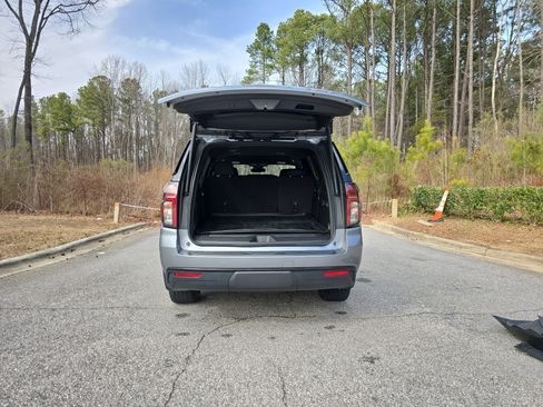 Used 2023 Chevrolet Tahoe RST w/ Luxury Package image 12