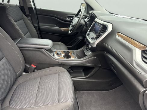 Used 2023 GMC Acadia SLE w/ Driver Convenience Package image 25