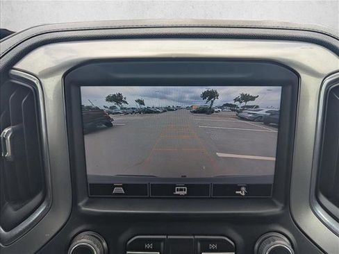 Used 2022 Chevrolet Silverado 1500 LTZ w/ Z71 Off-Road Package AWD/4WD image 12