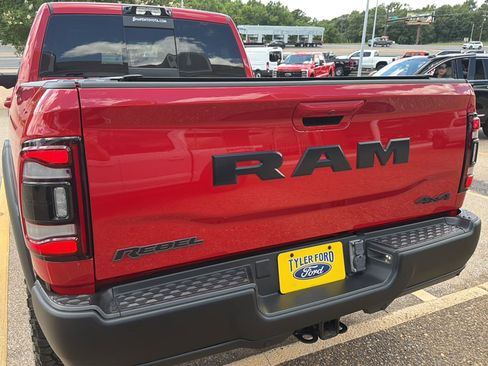 Used 2024 RAM 2500 Rebel w/ Towing Technology Group AWD/4WD image 8