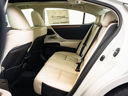 New 2025 Lexus ES 350 Luxury image 34