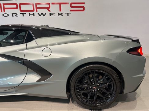 Used 2023 Chevrolet Corvette Stingray Premium Conv w/ Stealth Interior Trim Package RWD image 7