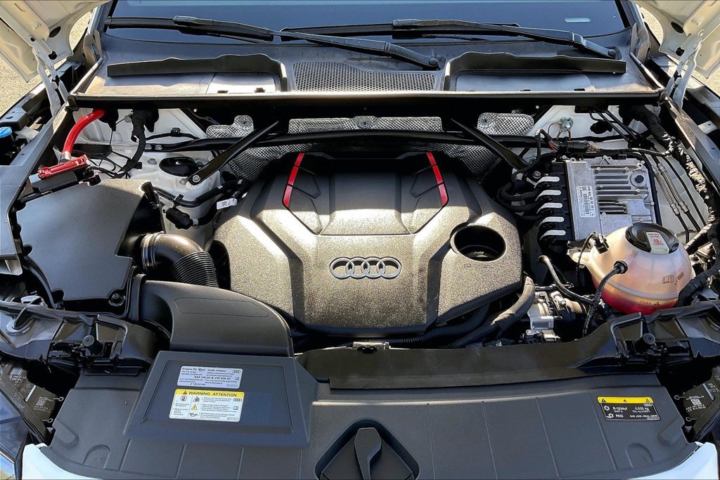 Used 2024 Audi SQ5 Premium Plus w/ Premium Plus Package AWD/4WD image 10