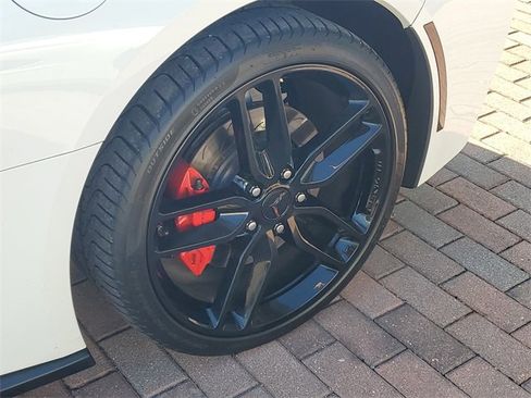 Used 2019 Chevrolet Corvette Stingray Coupe image 31