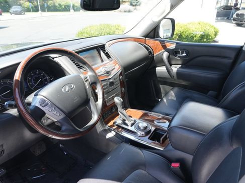 Used 2019 INFINITI QX80 Luxe AWD/4WD image 9