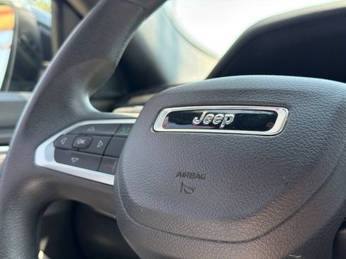 Used 2024 Jeep Compass Sport AWD/4WD image 29