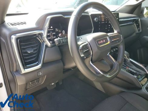 Used 2024 GMC Canyon Elevation w/ Convenience Package RWD image 18