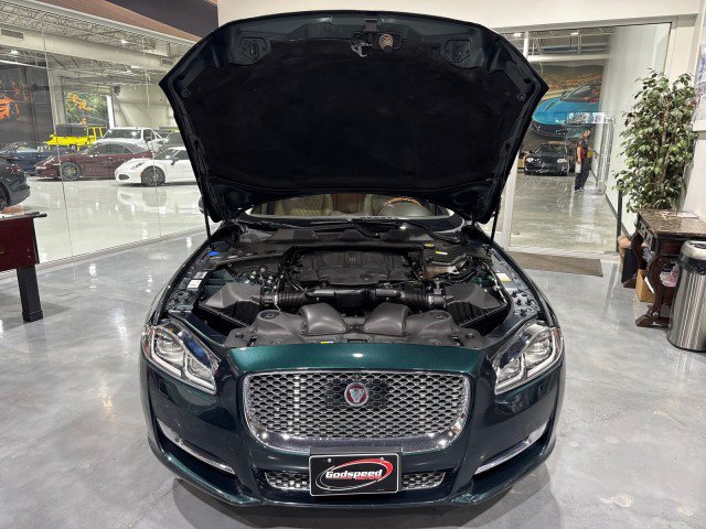 Used 2017 Jaguar XJ L Portfolio AWD/4WD image 25