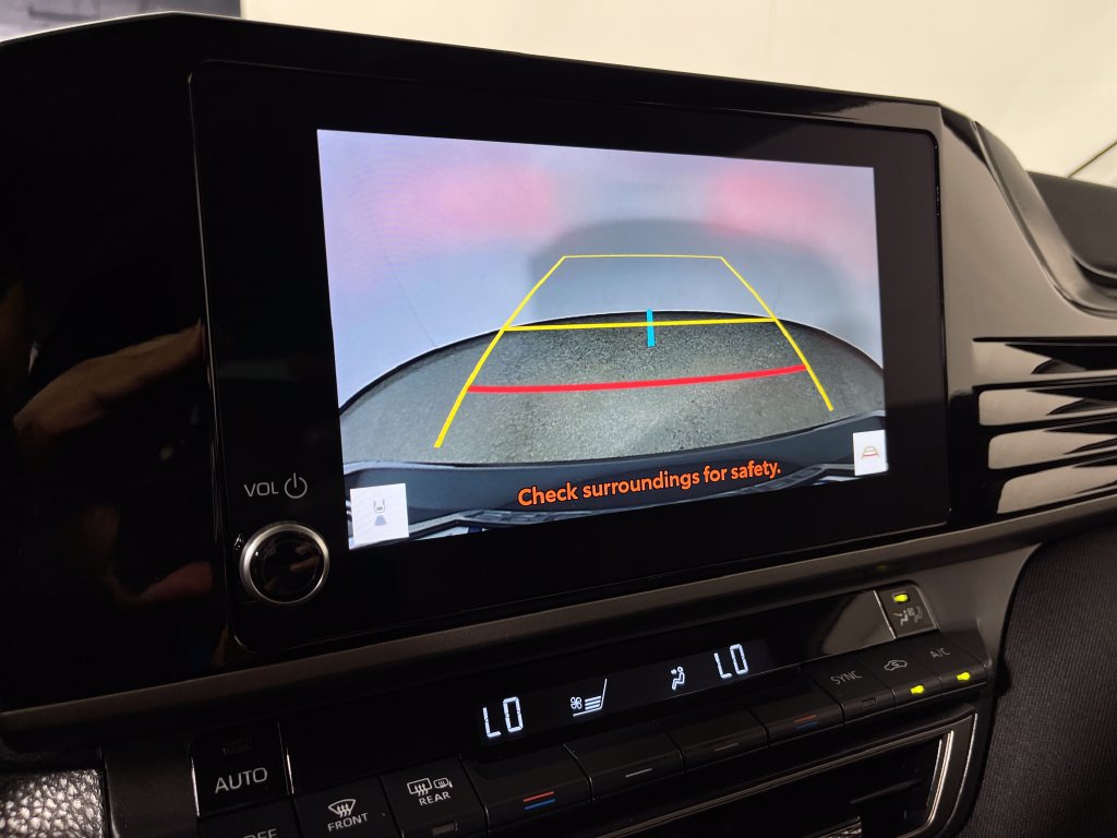 Used 2025 Toyota Camry LE FWD image 21