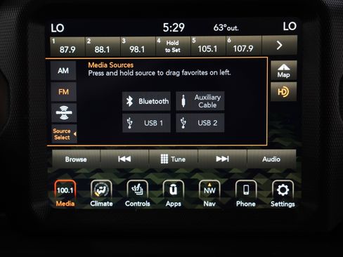 Used 2022 Jeep Wrangler Unlimited Sport AWD/4WD image 23