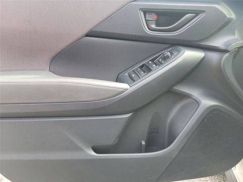 Used 2025 Subaru Crosstrek 2.0i Premium AWD/4WD image 20