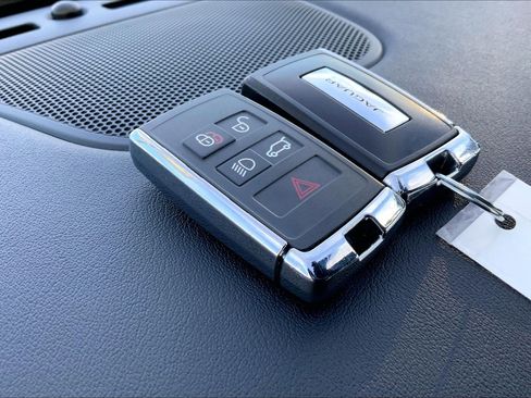 Used 2023 Jaguar F-PACE S image 14