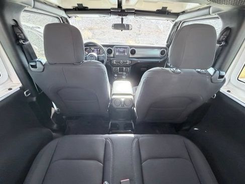 Used 2023 Jeep Wrangler Sport AWD/4WD image 31