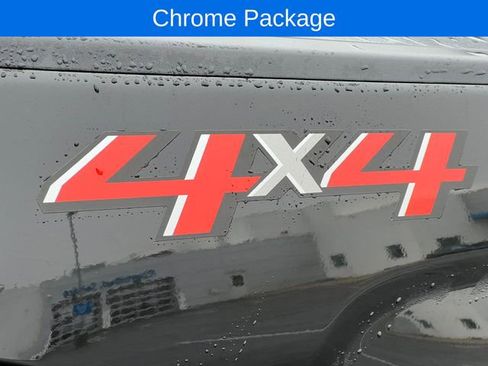 Used 2019 Chevrolet Silverado 1500 LT w/ LPO, Chrome Package image 2