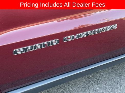 Used 2019 Jeep Grand Cherokee Limited w/ Luxury Group II AWD/4WD image 3
