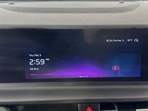 Certified 2025 Kia Seltos SX w/ SX Sunroof Package image 24