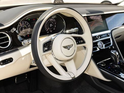 New 2026 Bentley Flying Spur Plug-In Hybrid AWD/4WD image 28