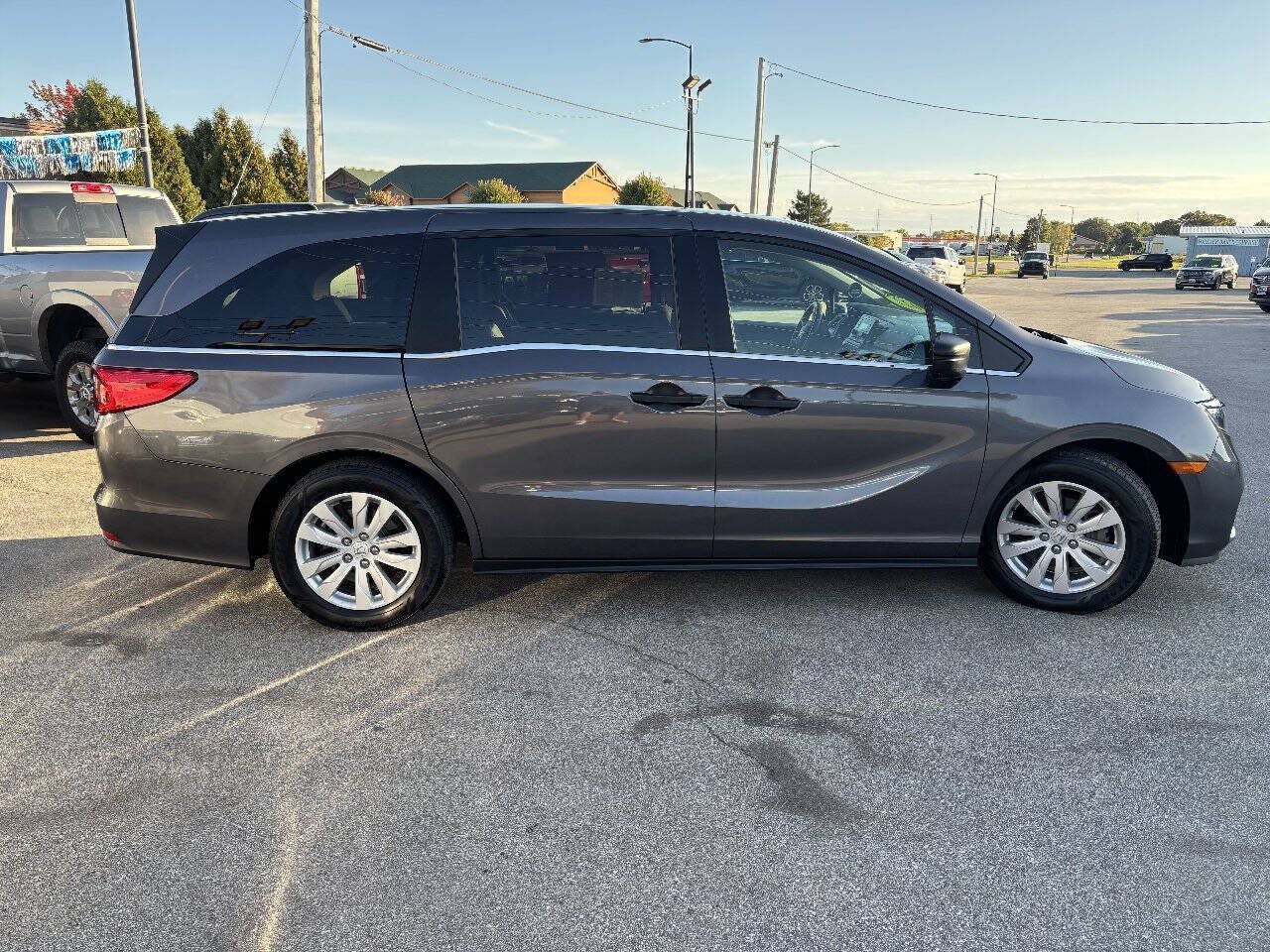 Used 2022 Honda Odyssey LX image 5