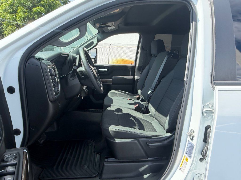 Used 2022 Chevrolet Silverado 2500 LT RWD image 9