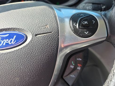 Used 2017 Ford C-MAX Energi SE w/ Equipment Group 401A FWD image 15