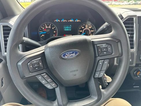 Used 2017 Ford F150 XLT RWD image 17