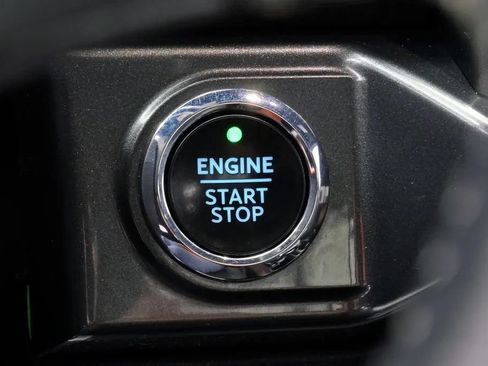 Used 2022 Ford F150 XLT w/ Equipment Group 302A High AWD/4WD image 26