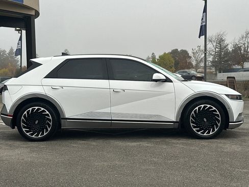 Certified 2024 Hyundai Ioniq 5 Limited image 3