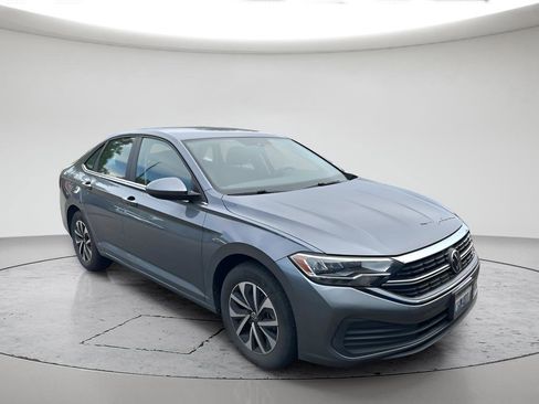 Used 2023 Volkswagen Jetta S FWD image 3