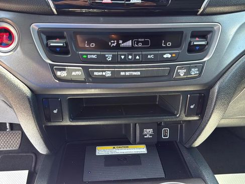 Used 2023 Honda Passport EX-L image 30
