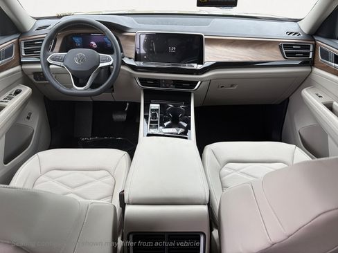 New 2026 Volkswagen Atlas SE FWD image 13