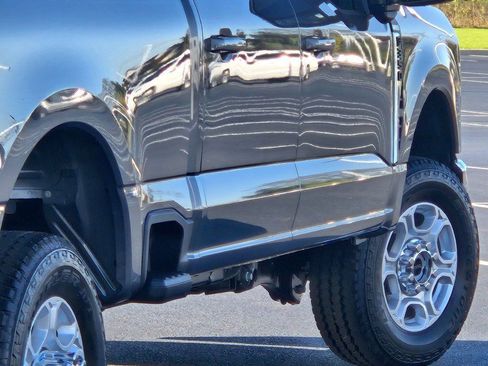 New 2026 Ford F350 XLT w/ XLT Premium Package image 9