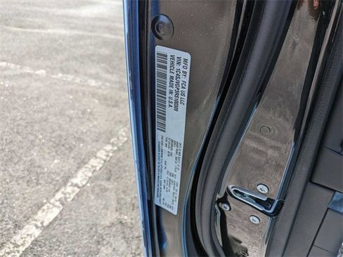 New 2024 Jeep Grand Wagoneer Series III image 44