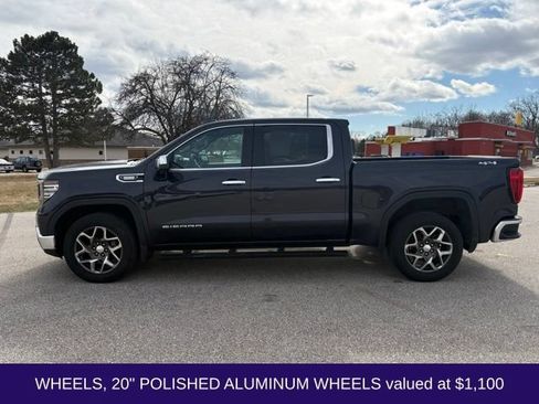 Used 2022 GMC Sierra 1500 SLT AWD/4WD image 2